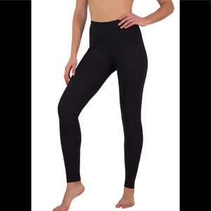 YOGALICIOUS